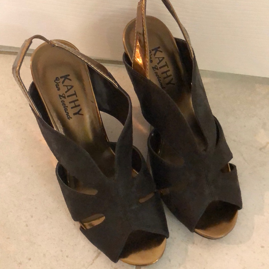 Kathy Van Zeeland Sandals
